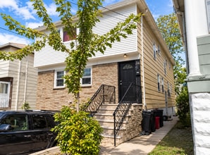 Building Photo - 34 Brighton Terrace
