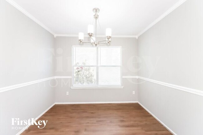 Foto del edificio - 3135 Sun Terrace Ln