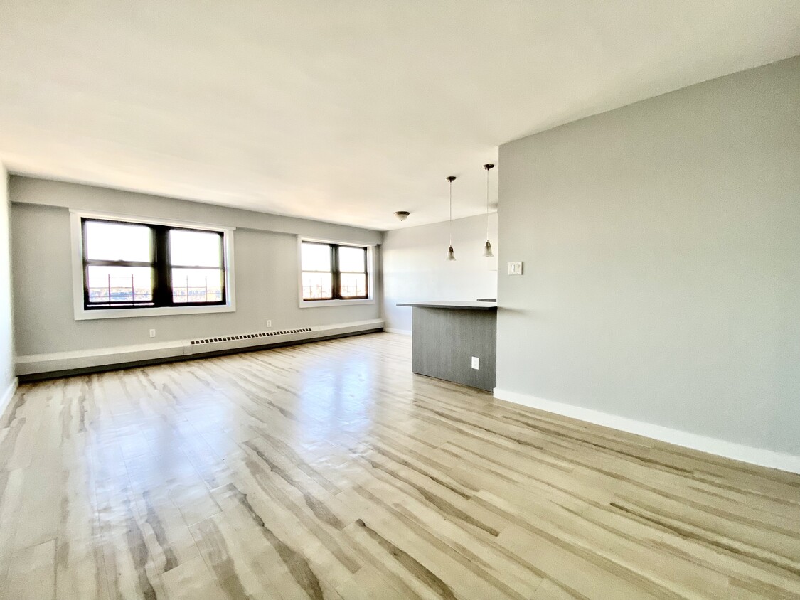 Foto principal - 111 Wadsworth Ave