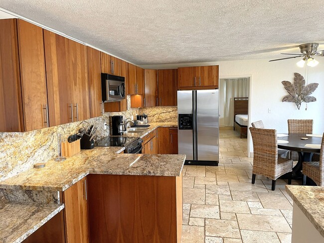 Foto del edificio - Maui Meadows Luxury Estate - Furnished 3 Bed/2 Bath Downstairs unit
