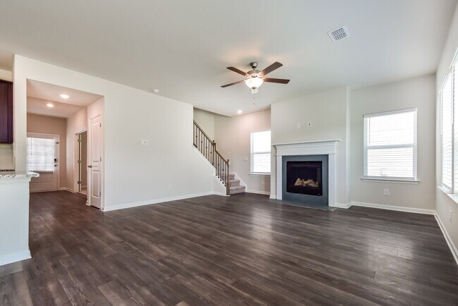 Building Photo - 150 Longleaf St