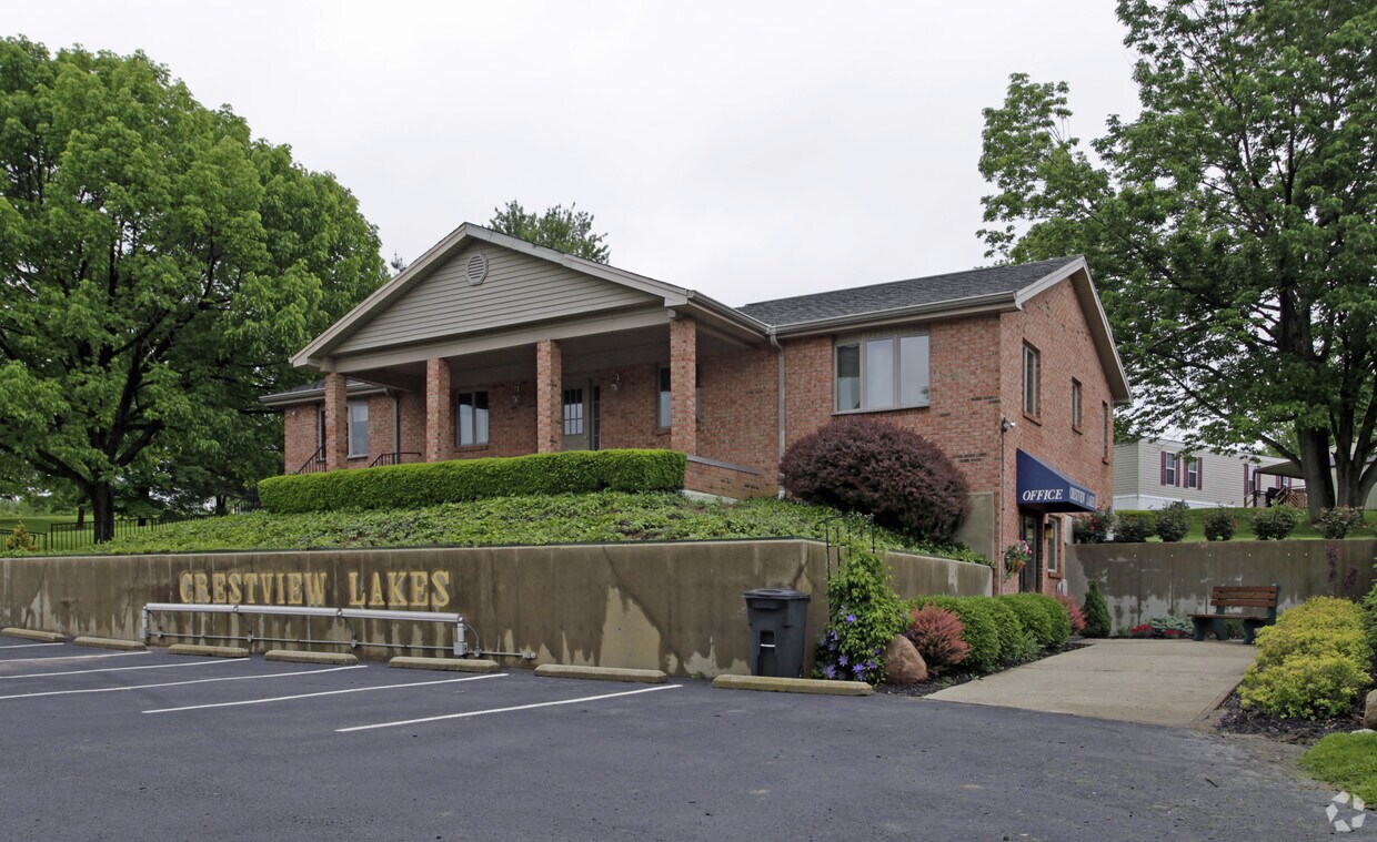 Crestview Lakes Apartments in Florence, KY