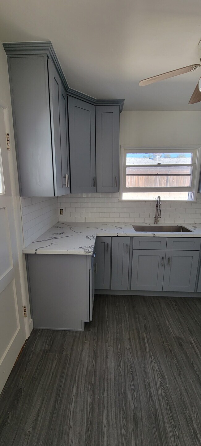 Foto del edificio - 610 Clay St