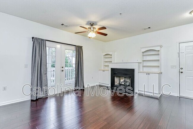 Photo - 526 McKenna Cir Apartment