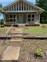 Building Photo - 1306 E Moses St