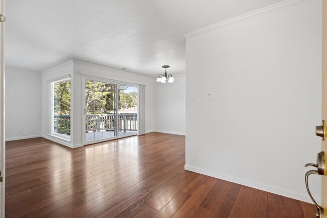 Building Photo - 368 Caprino Way