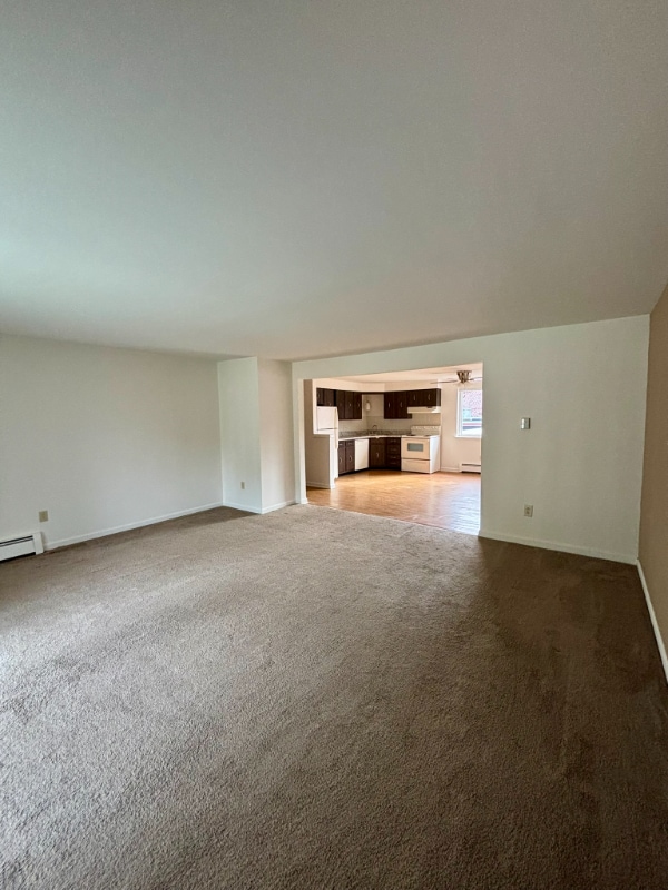 Building Photo - 110 Losson Rd