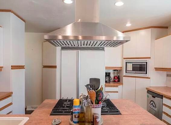 Foto del edificio - 2315 Fairway Ln