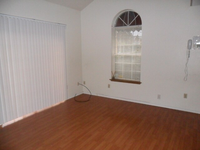 Foto del edificio - Very Cute 1 Bedroom, 1 Bath