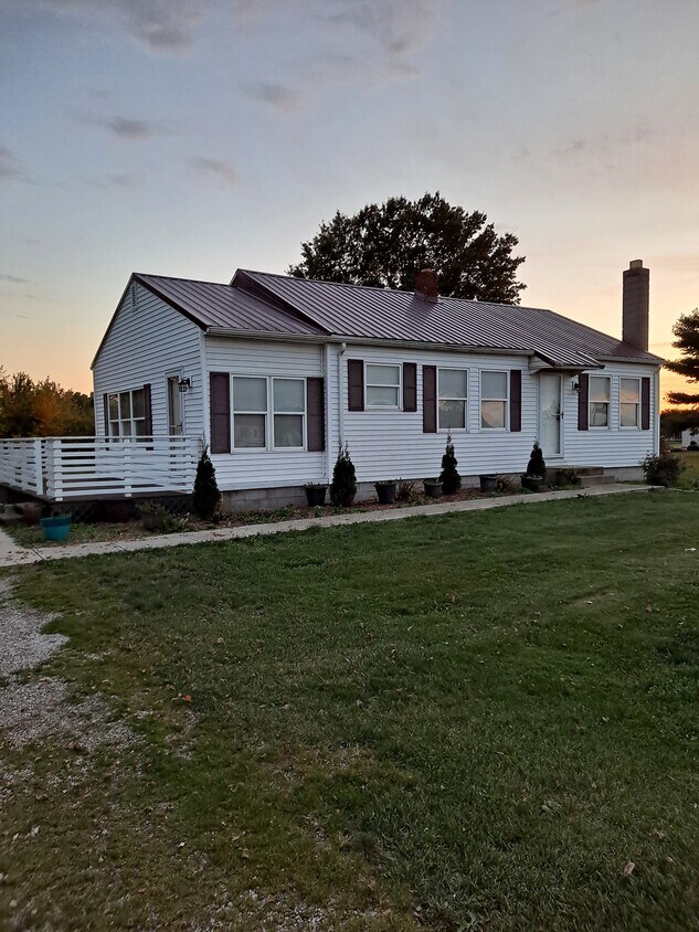 8121 Crawford Huron County Line Rd, Plymouth, OH 44865 House Rental