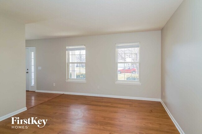 Building Photo - 694 Morgan Way