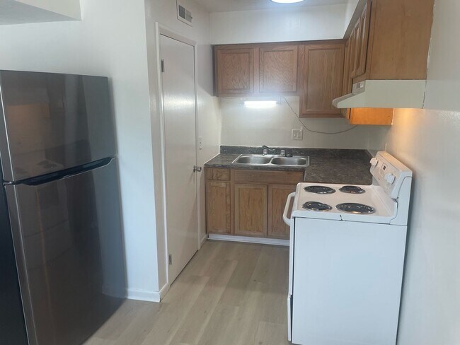 Foto del edificio - 850 Moon Rd