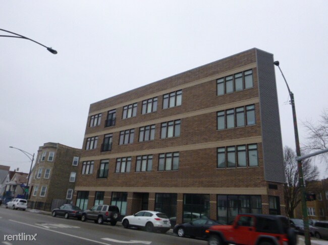 Building Photo - 2968 N Elston Ave