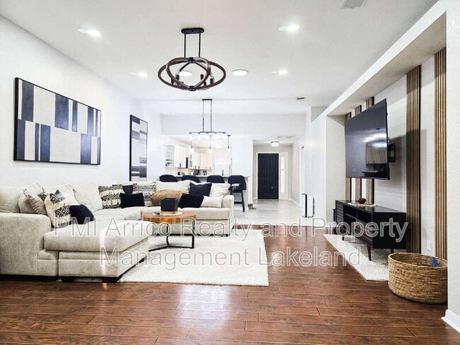 Foto del edificio - 3541 Harbor Cir NW