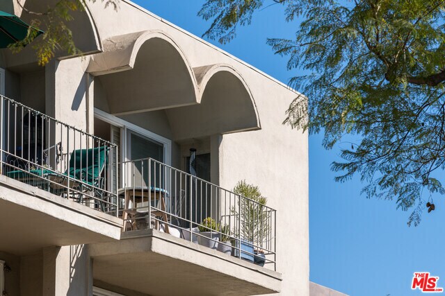 Foto del edificio - 874 Hammond St