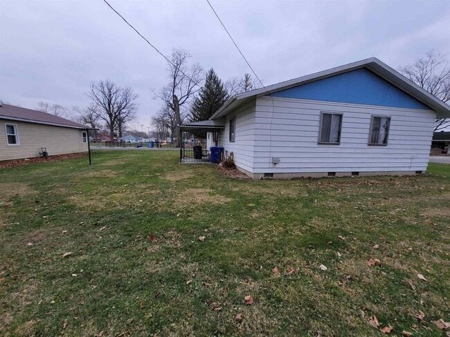 Building Photo - 3 bedroom 1 bath