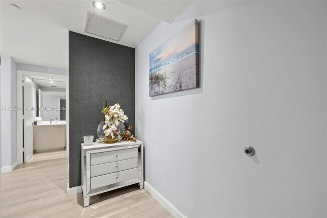 Foto del edificio - 55 SW 9th St
