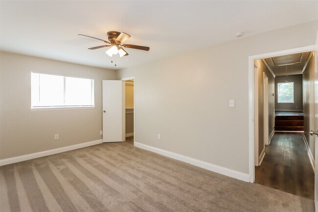 Foto del edificio - 10531 Mills Walk Dr