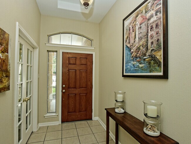 Building Photo - BEAUTIFUL 3 BEDROOM / OFFICE/BEDROOM / 2 B...