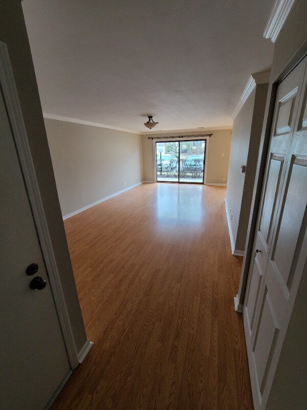 Foto del edificio - 725 W Huntington Commons Rd