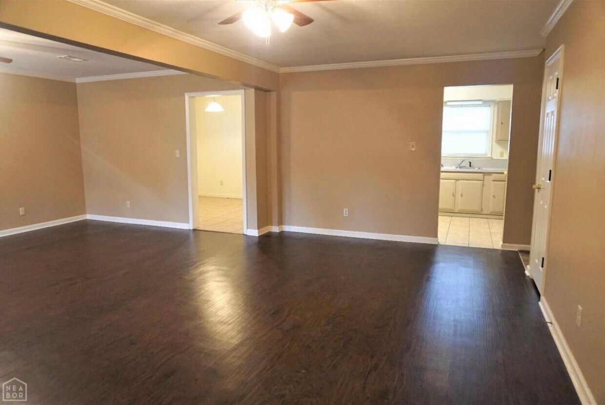 Primary Photo - 3405 Dayton Ave