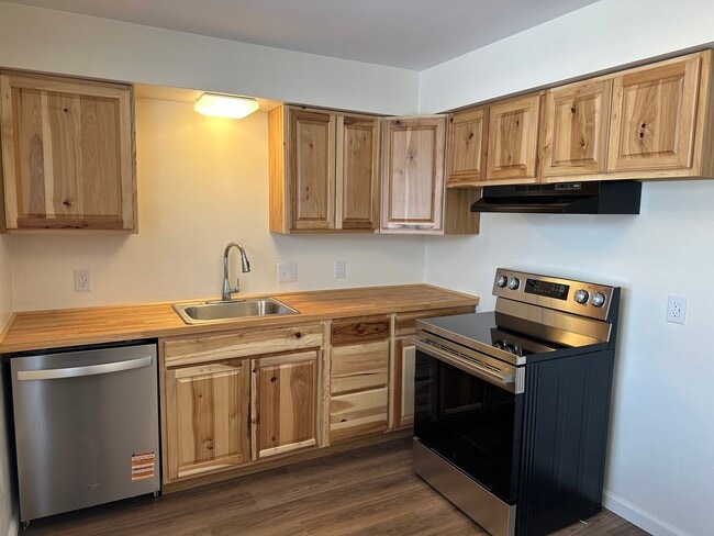 Foto del edificio - 840 Moyer Ave