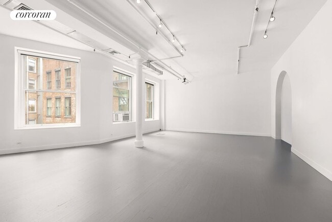 Building Photo - 514 Broadway