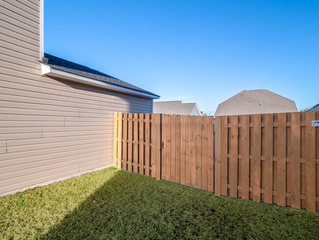 Foto del edificio - Available soon in new Canopy of Oaks at Hunters Crossing!