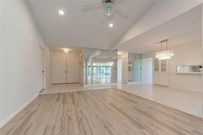Foto del edificio - 13257 Touchstone Pl