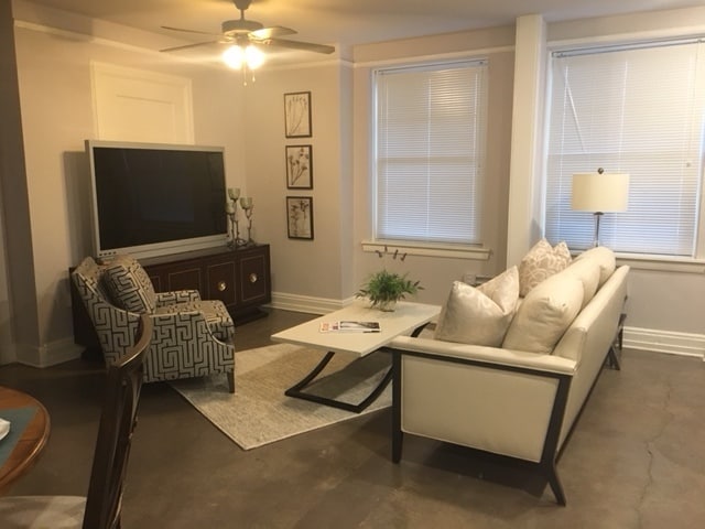 Interior Photo - The View at Hotel Concord