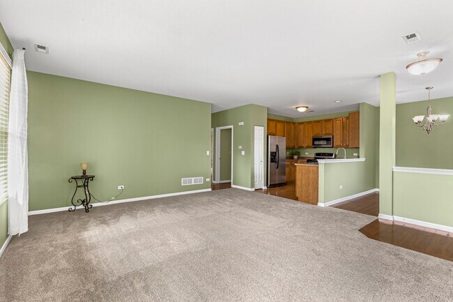 Foto del edificio - 1607 Millbrook Dr