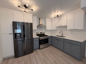 Building Photo - 8517 Cedros Ave