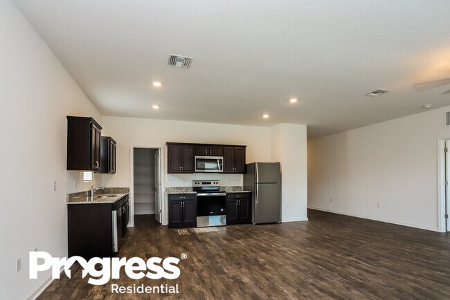 Building Photo - 5620 Keaton Springs Dr