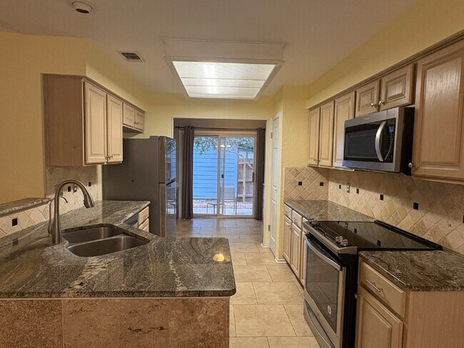 Foto del edificio - Updated One Story Home in Morning Glen