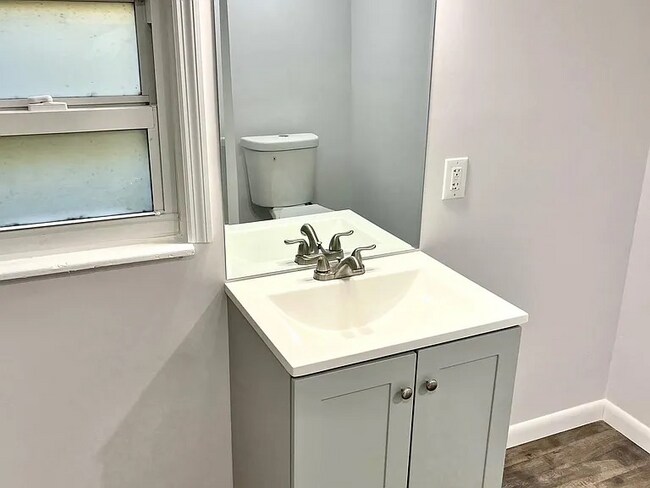 Foto del edificio - 3355 SW 23rd Terrace