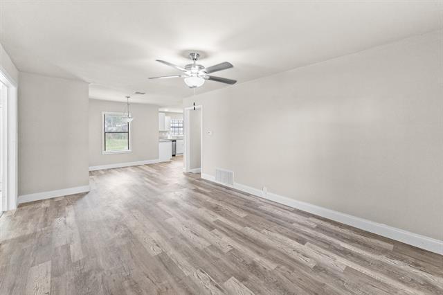 Foto del edificio - 5860 Tracyne Dr