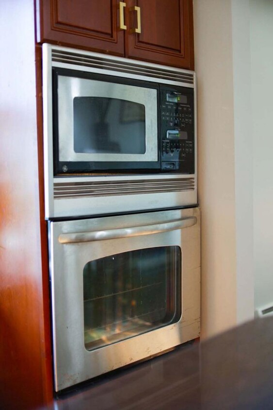 Primary Photo - 4 bedroom in North Fishkill CA 12524