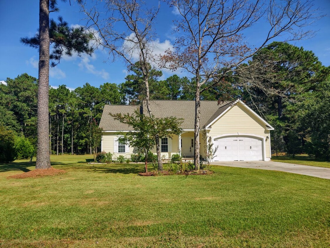 Primary Photo - 107 Buccaneer Ct. Swansboro