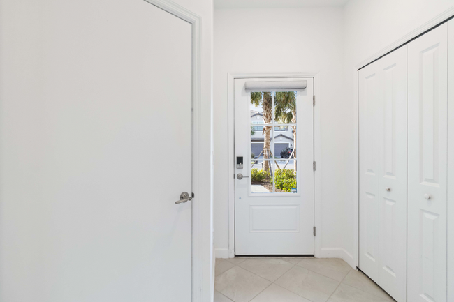 Building Photo - 15127 Lyla Ter