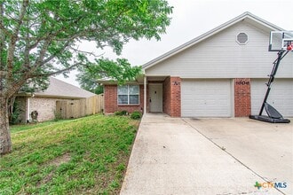 Building Photo - 1606 Yuma Trail