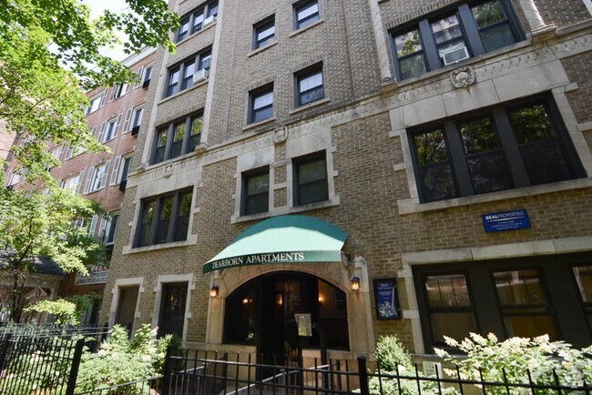 Building Photo - 1350 N Dearborn St