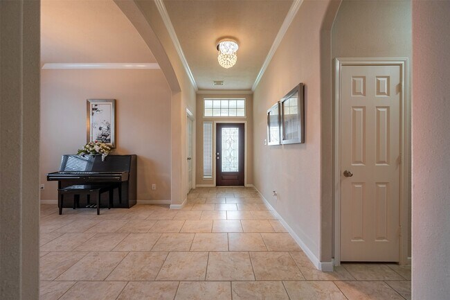 Foto del edificio - 13815 Normandy Ct