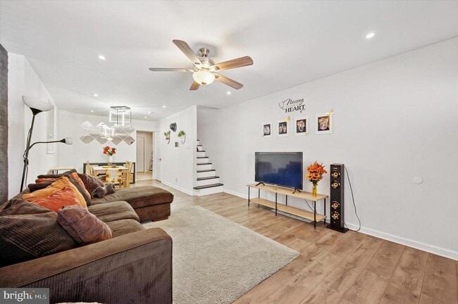Building Photo - 457 N Edgewood St