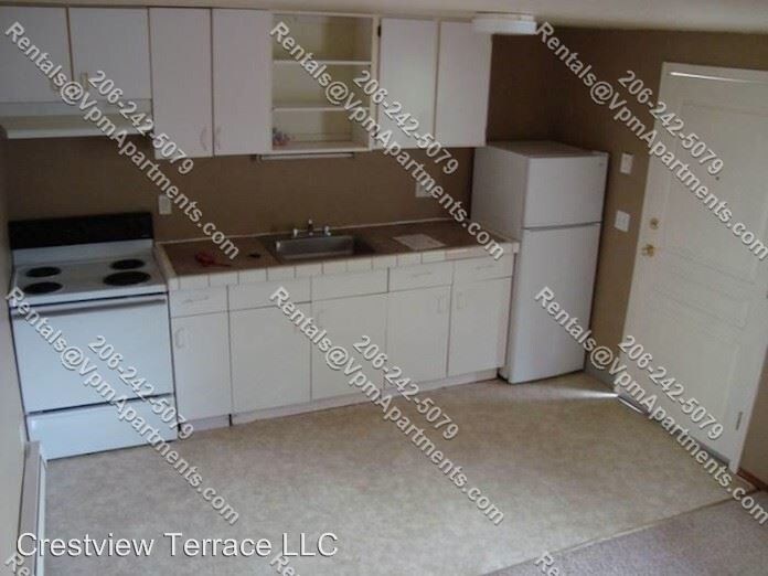 Building Photo - 3209 S 162nd St