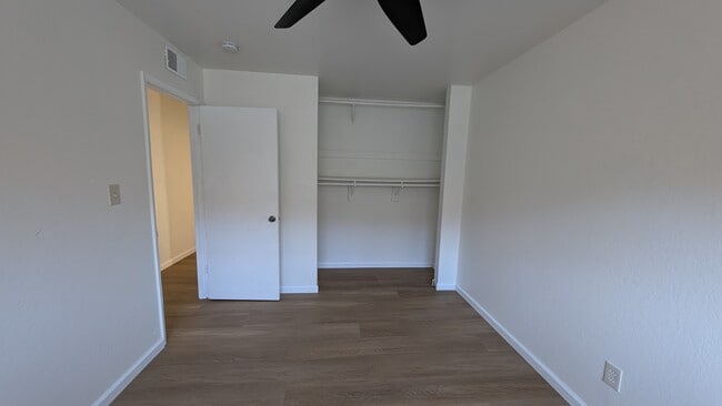 Building Photo - 1206 Francisco Ave