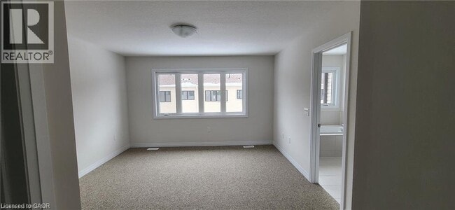 Photo du bâtiment - 466 Adelaide St