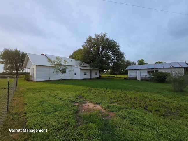 Foto del edificio - Cute 3/2 Home in Lometa, TX