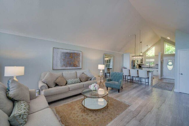 Foto del edificio - 118 Ascot Ct
