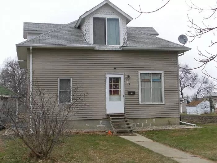 111 9th St, Brookings, SD 57006 House Rental in Brookings, SD