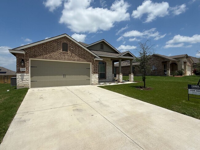 Foto del edificio - RENT REDUCTION & RENT SPECIAL - AVAILABLE ...